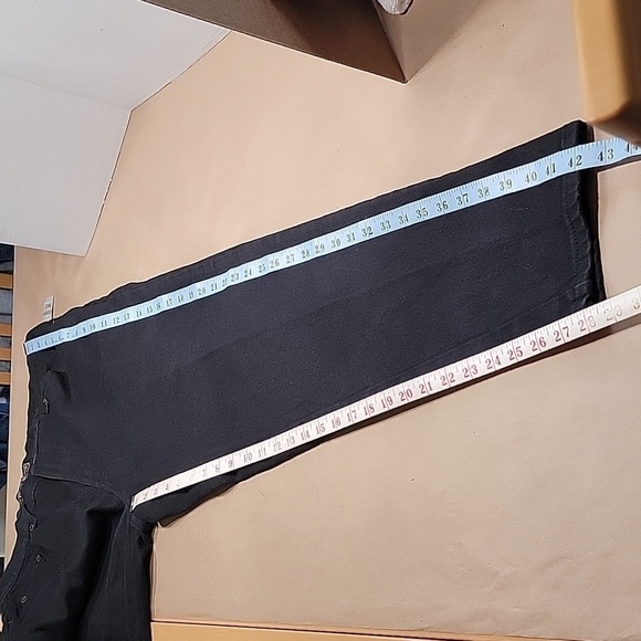 Avenue Blues. Black Jeans, Size 18 Average.  Stretch.  NEW with Tag - Picture 6 of 14